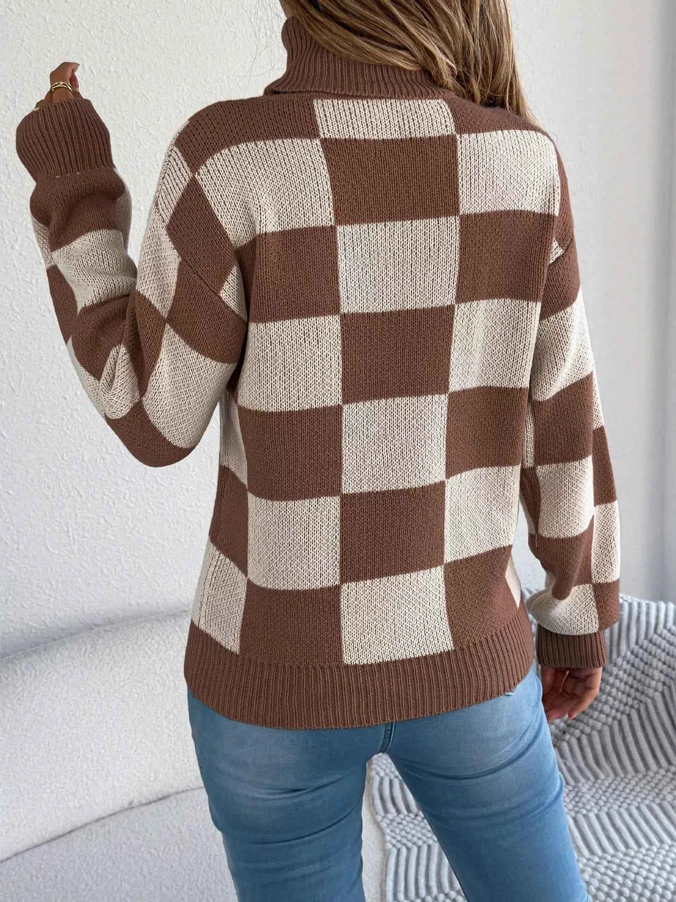 Checkered Turtleneck Long Sleeve Sweater c70c4d46-69cb-49b4-8d1c-d9f49c732ecd-Max-Origin