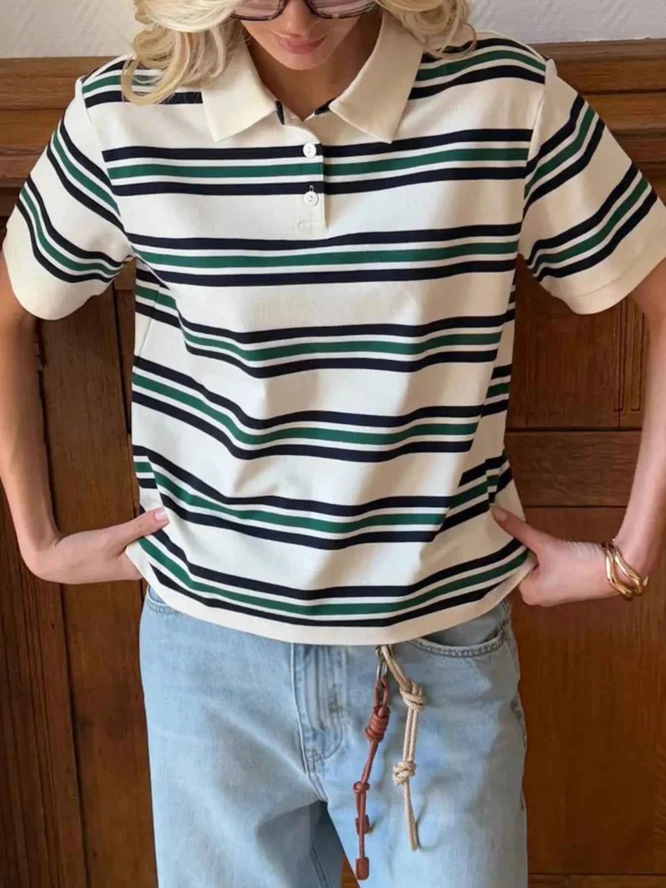 Striped Polo T-Shirt with Contrast Collar c7d9fd53-432d-4a6e-b41e-87e8618ec0f8-Max-Origin