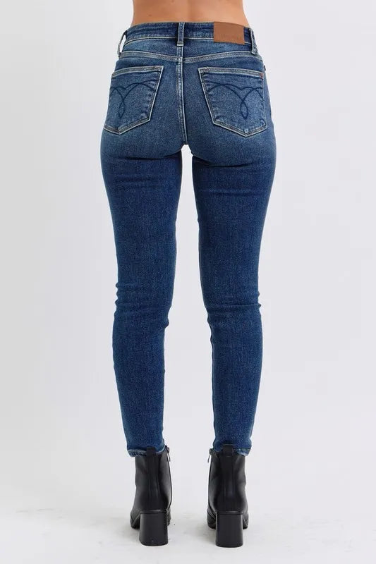 Judy Blue Full Size Run Mid-Rise Waist Skinny Jeans with Thermal Lining c80529f5-697e-4e1b-b379-f5fbf469c84c-Max