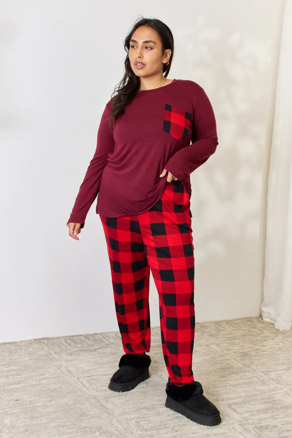 Zenana Full Size Plaid Round Neck Top and Pants Pajama Set c86f0c1f577f4cfab3b564f2d9f03b10-Max