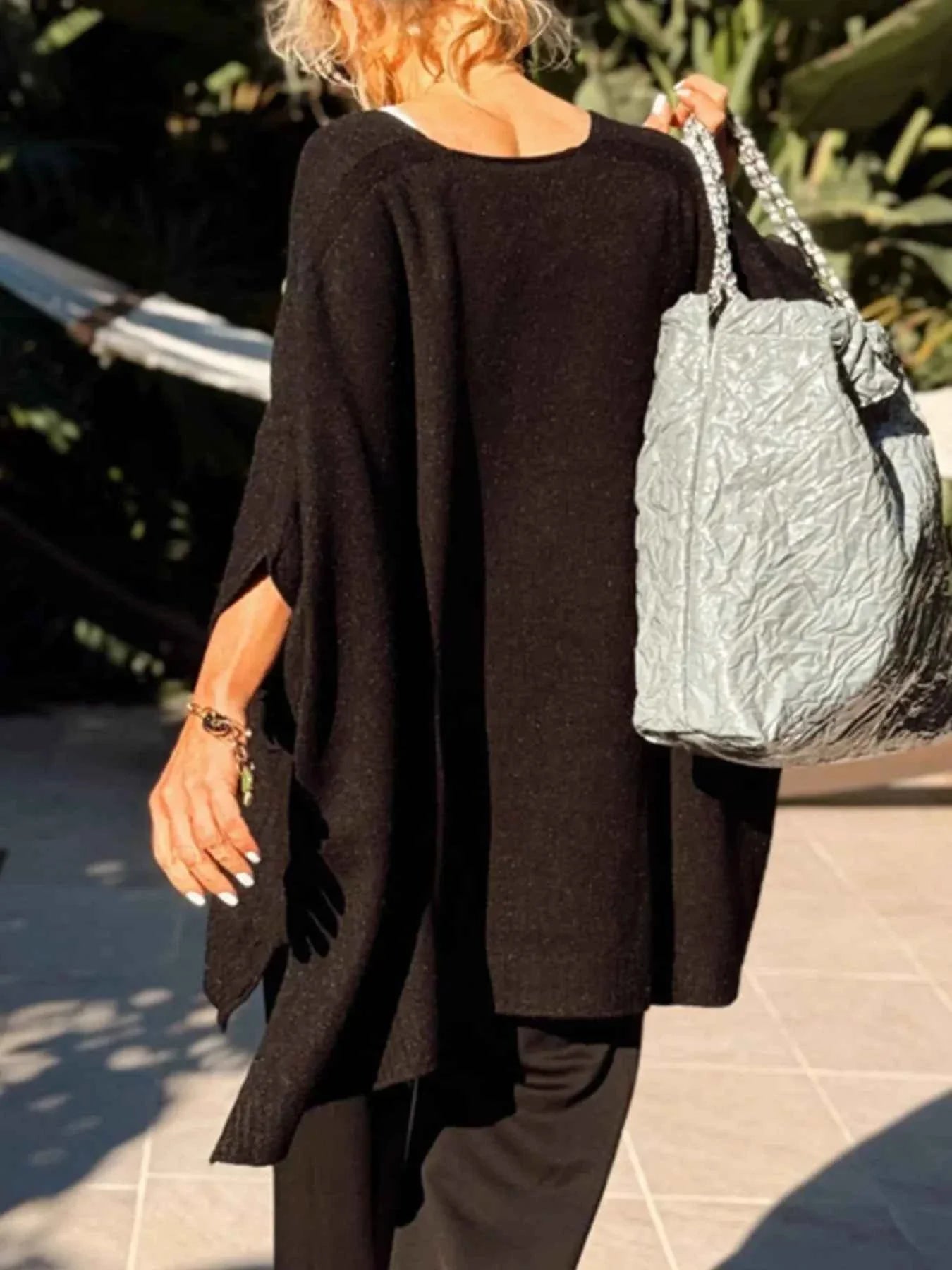 Ribbed Hem V-Neck Sweater c8a5f689-0d18-45ce-bfc2-4c5cc553c018-Max-Origin