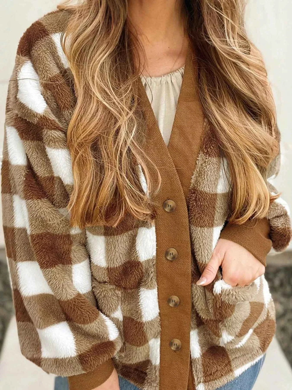 Checkered Sherpa Loose Knit Cardigan with Pockets c8c70e0e-3c6d-4212-9fea-b3731af9c9db-Max-Origin