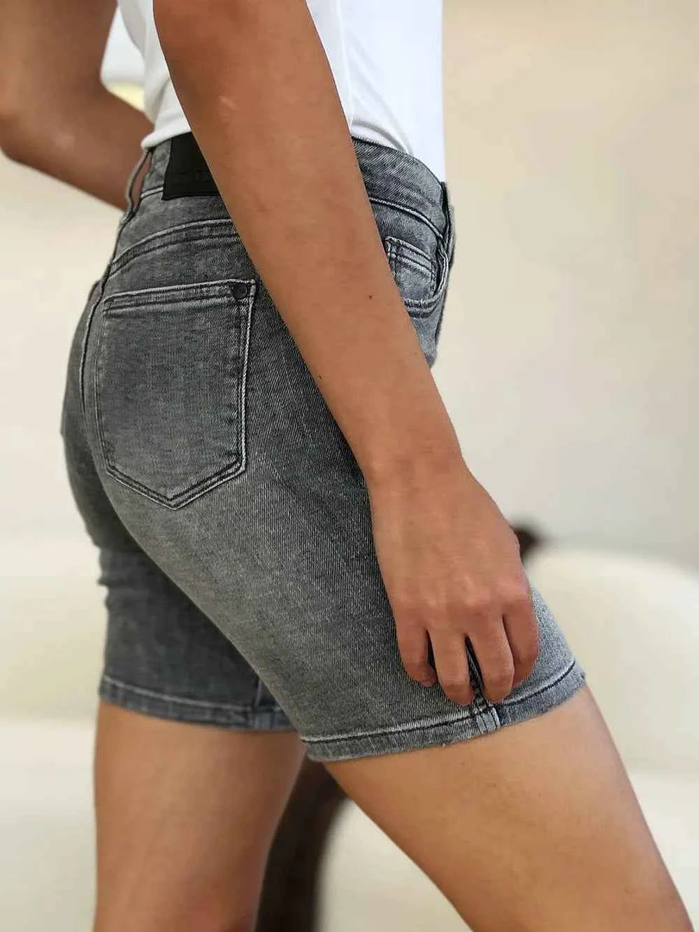 Judy Blue Full Size High Waist Washed Denim Shorts c9cbb68e-24f1-4e9d-8c19-5933989ce35e-Max