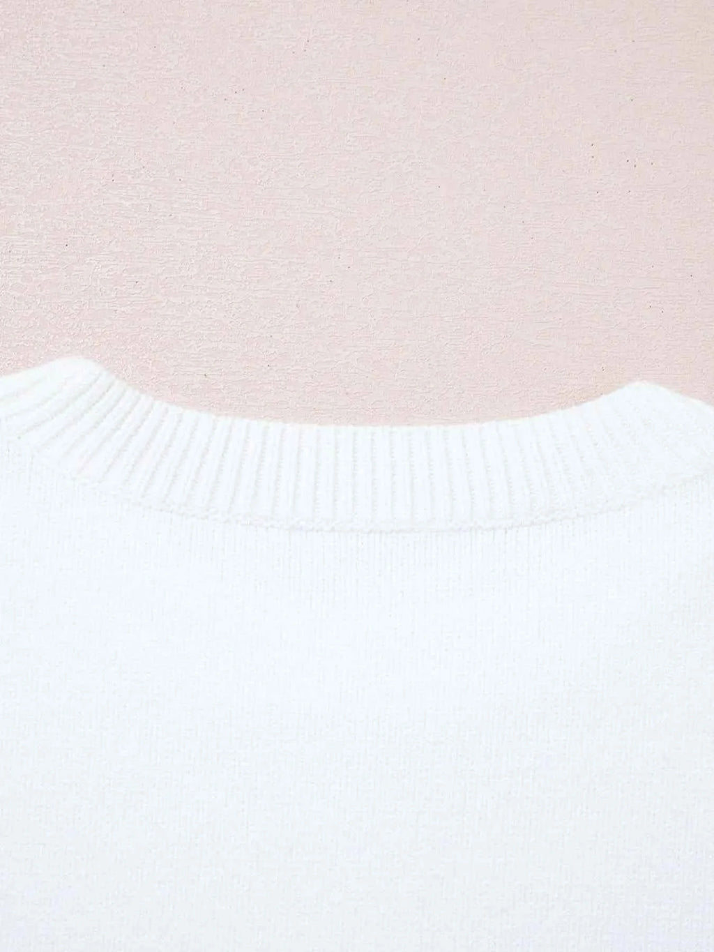 Letter Contrast Hem Round Neck Sweater caf9c9dc-4b15-42ee-9ac0-7eba56930f00-Max-Origin