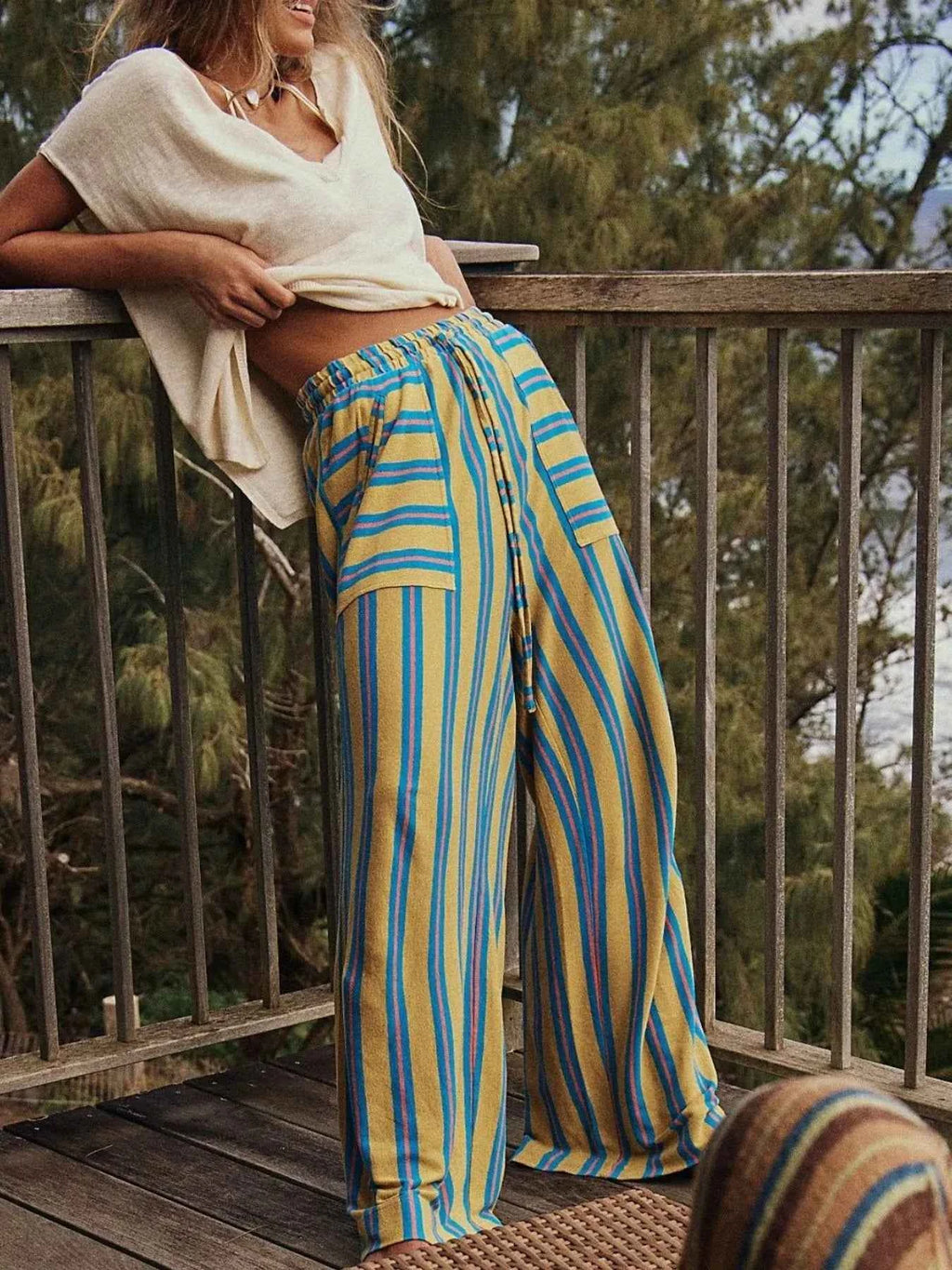 Striped Wide-Leg Drawstring Pants cb5153e1-1f73-4031-be61-3c296ce24919-Max-Origin