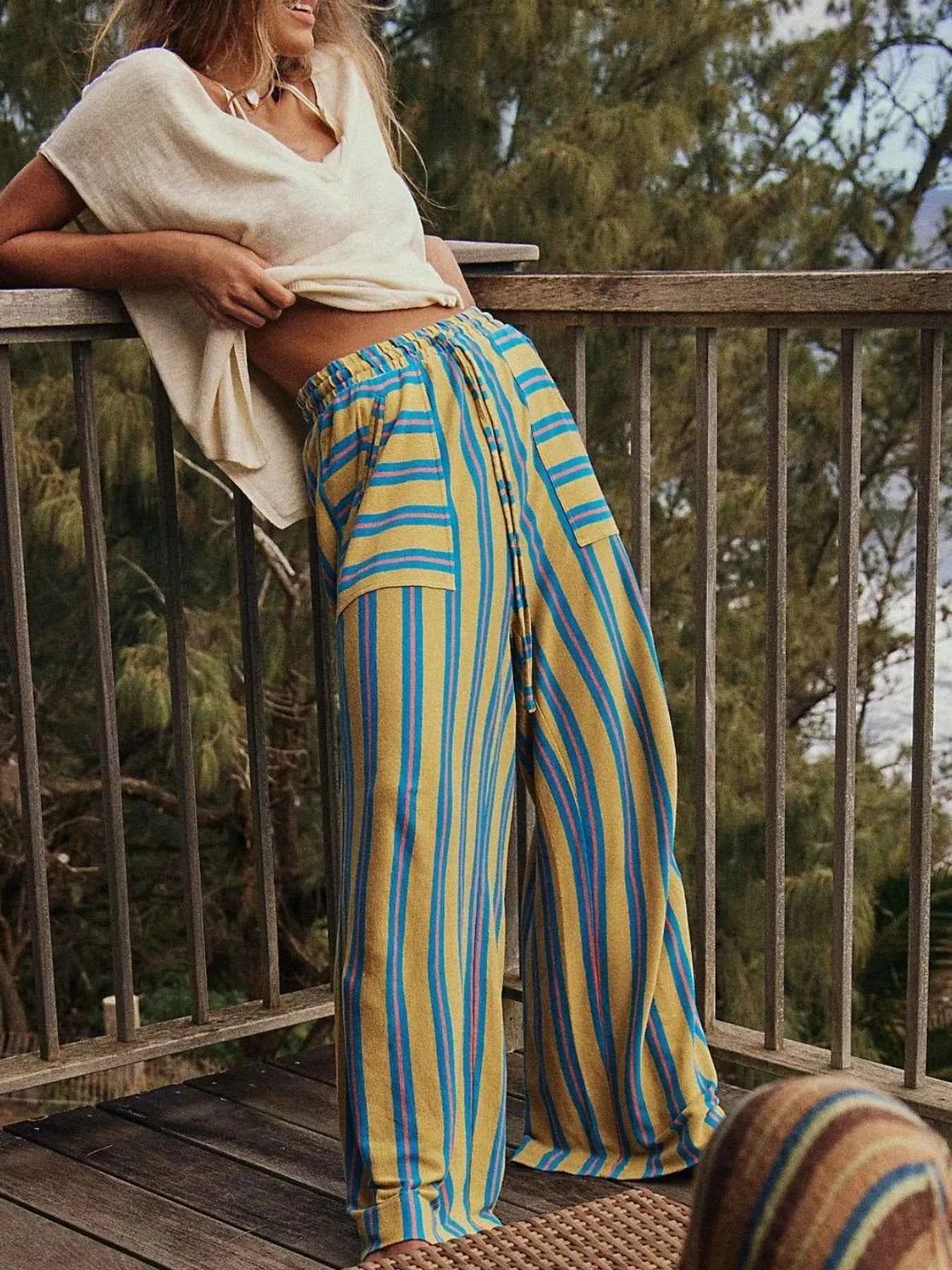Striped Wide-Leg Drawstring Pants cb5153e1-1f73-4031-be61-3c296ce24919-Max-Origin