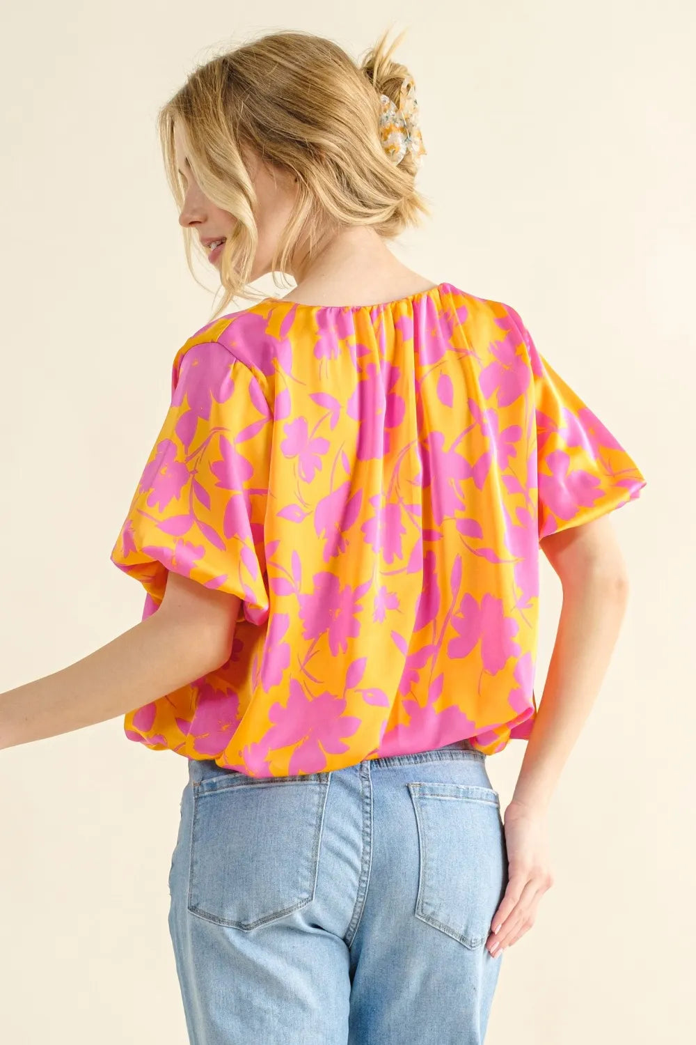 And The Why Full Size Printed Satin Bubble Hem Top cb57f565-b735-4f10-b7ae-a6d40ce11039-Max