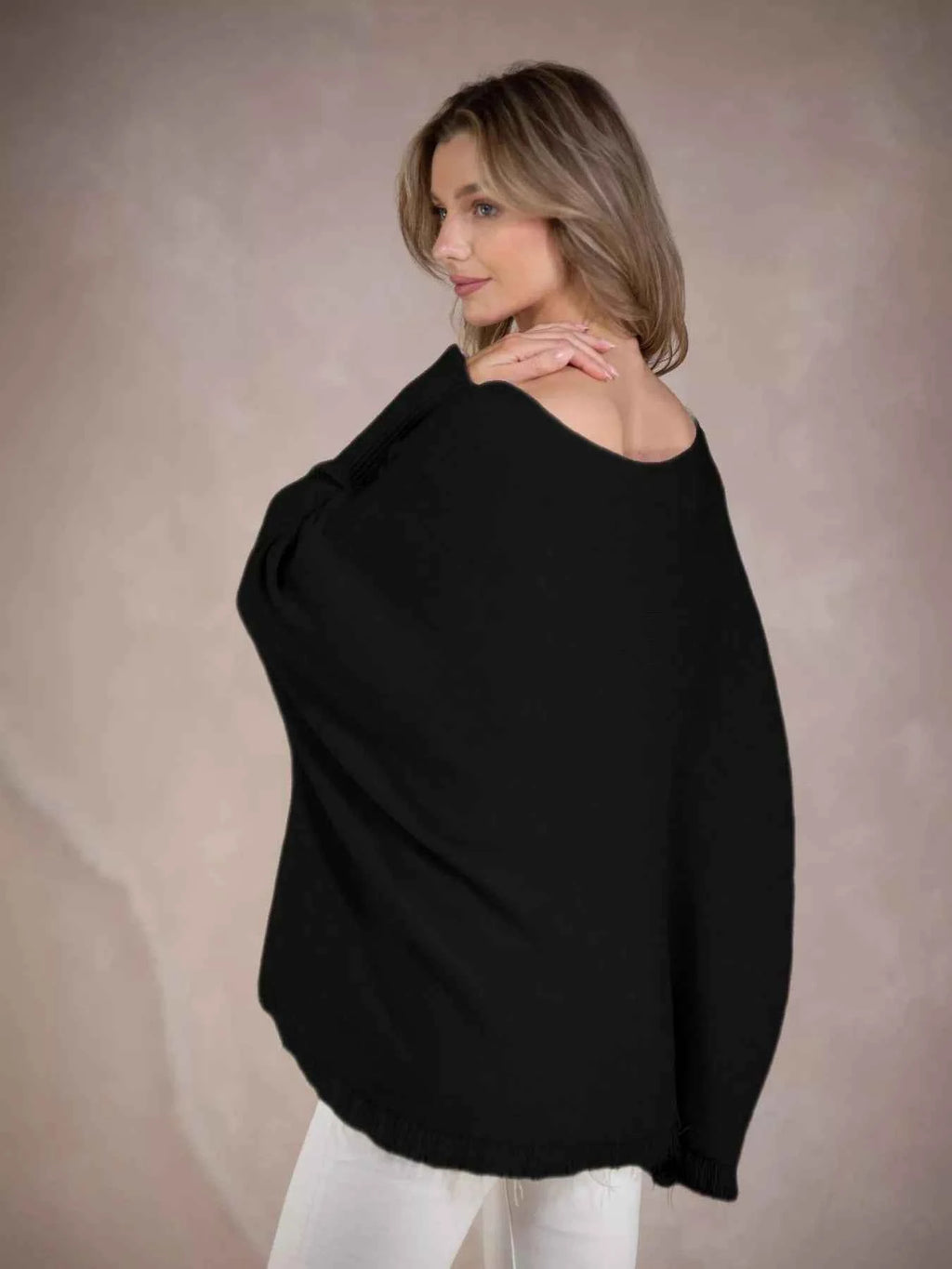 Raw Hem V-Neck Sweater cbf51648-cb34-4b60-99eb-da8fccf5aed6-Max-Origin