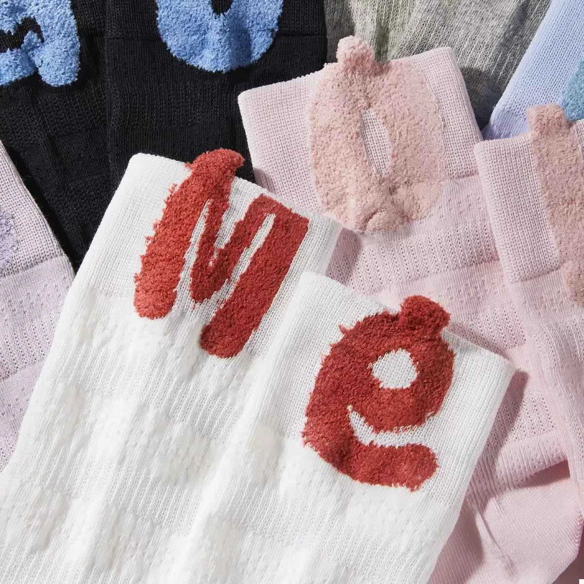 Breathable Letter Crew Socks cc290cf0-5036-46f0-8a13-99fc21ed109a-Max-Origin