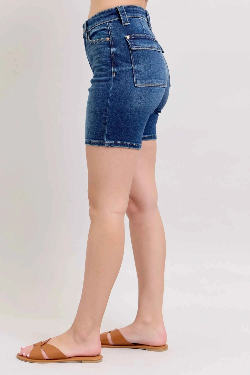 Judy Blue Full Size High Waist Bermudas Jeans W/ Back Flap Pockets Plus Size cc476ea74b6f4b05bfaf469f1e371495-Max-Origin