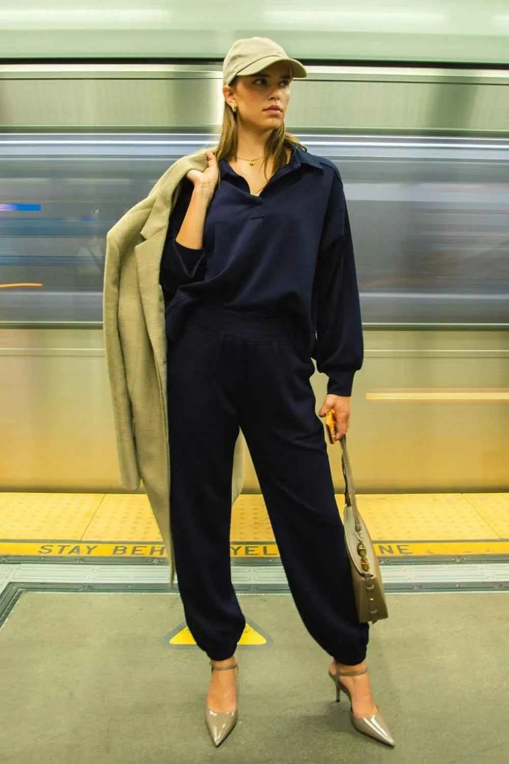 Umgee Drawstring Jogger Pants with Front Seam Detail cc926684-6825-437d-a122-e125cc6ecb45-Max-Origin