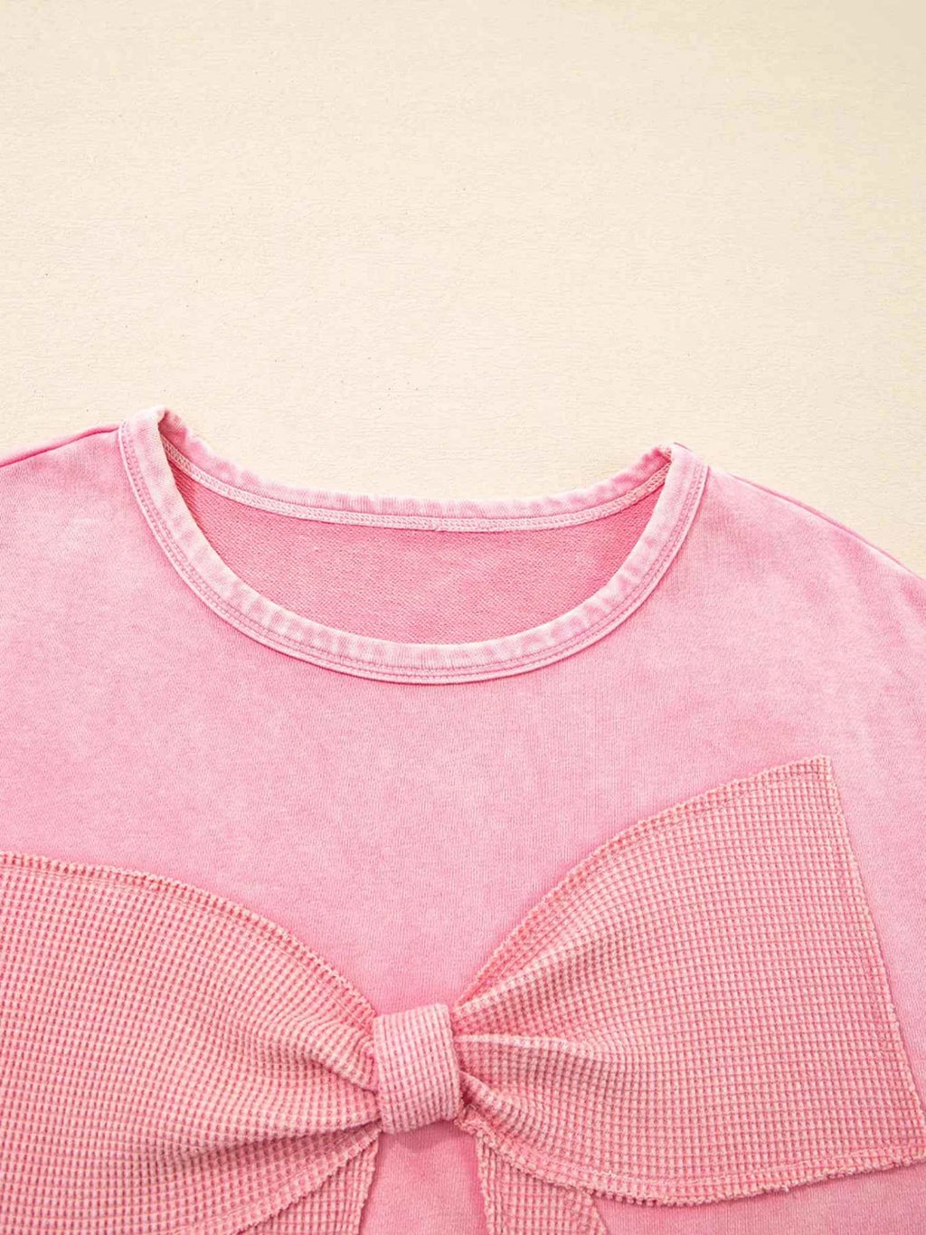 Mineral Wash Bow Patchwork Sweatshirt ccfceedbea474627896517618f342a37-Max-Origin