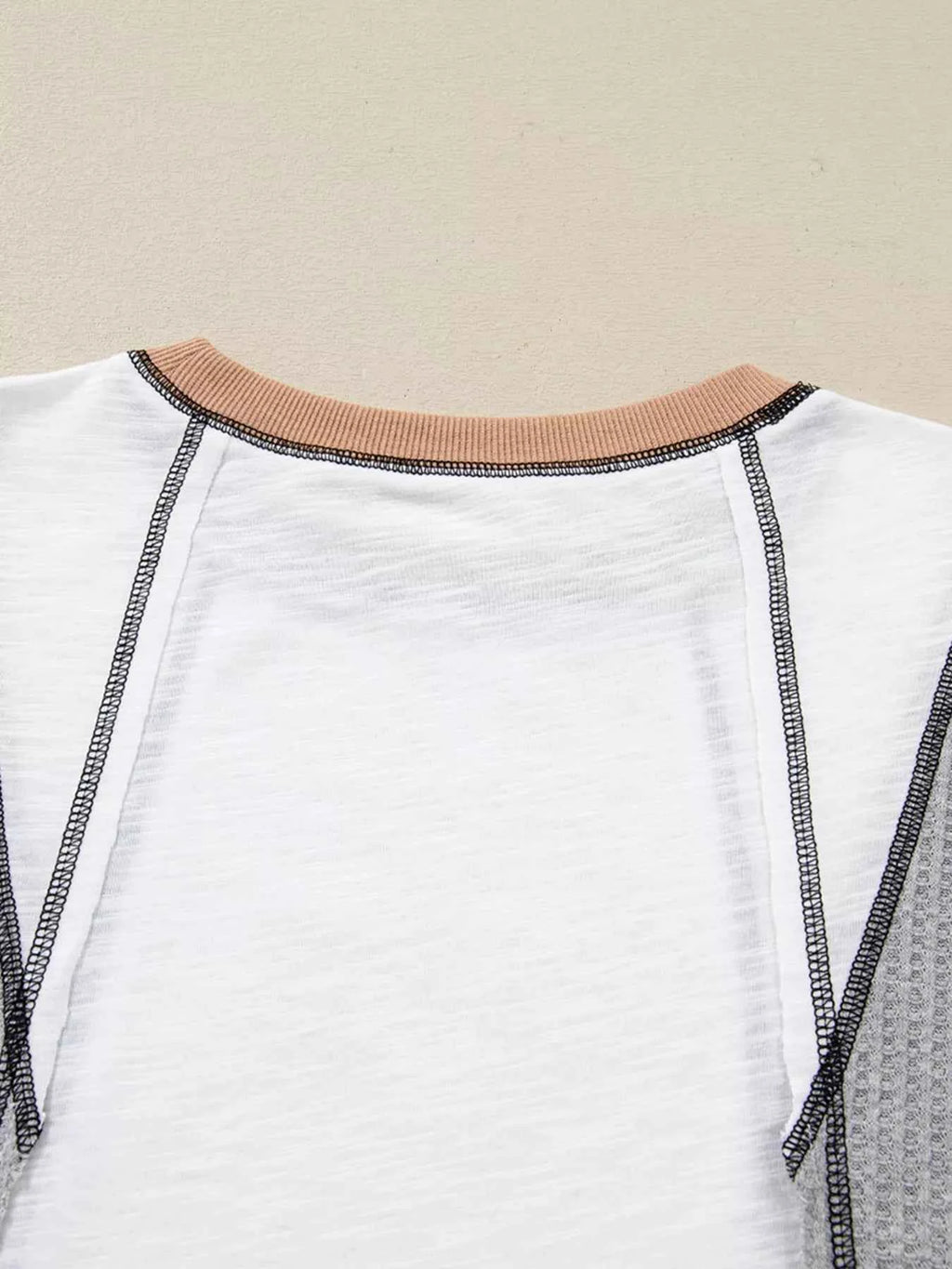 Color Block Textured Knit Patchwork Casual Top cd16be38c2f2485cb190bbc196349048-Max-Origin