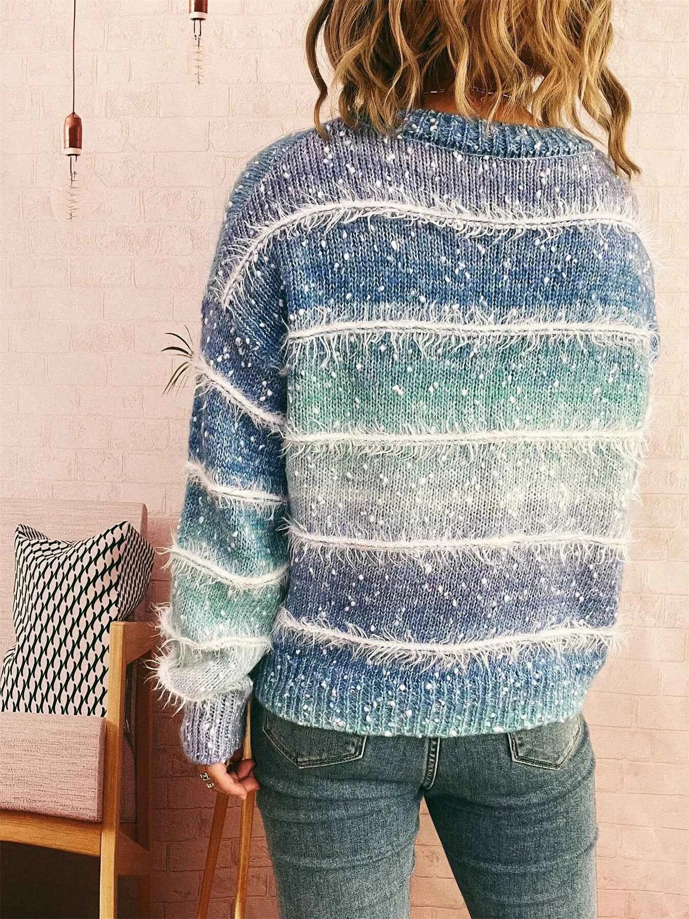 Gradient Striped Round Neck Sweater cdb00a255bcc44309634dcbd0e8190a2-Max-Origin