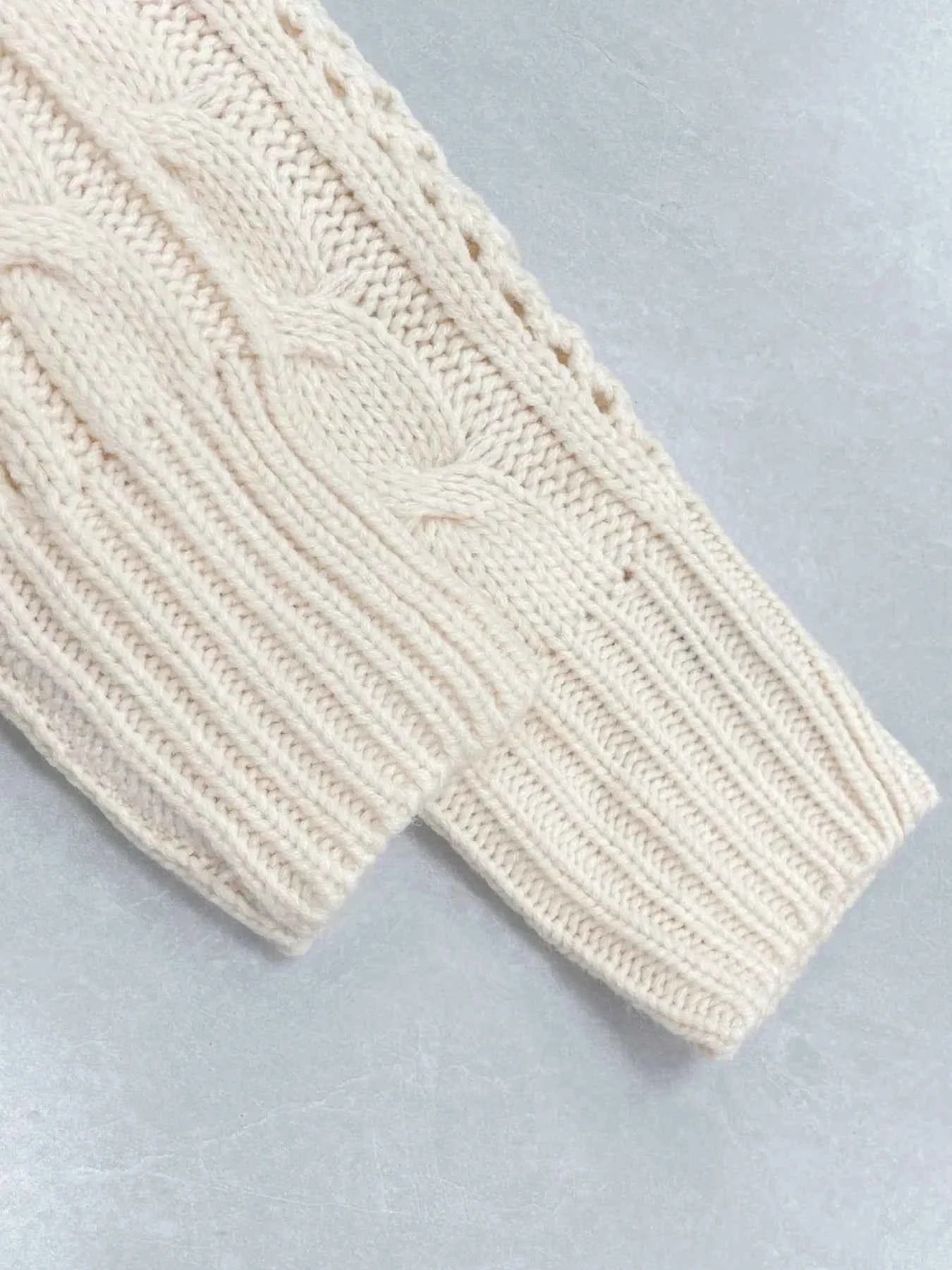 Cable Knit Belted Cardigan with Button Front cf2bdc46610d48ce93a2a42e7c86e88a-Max-Origin