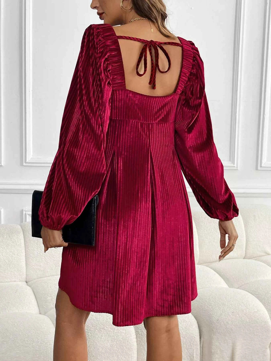Velvet Square Neck Long Sleeve Dress cf8f731995014164b2f17a06b7f91f68-Max-Origin
