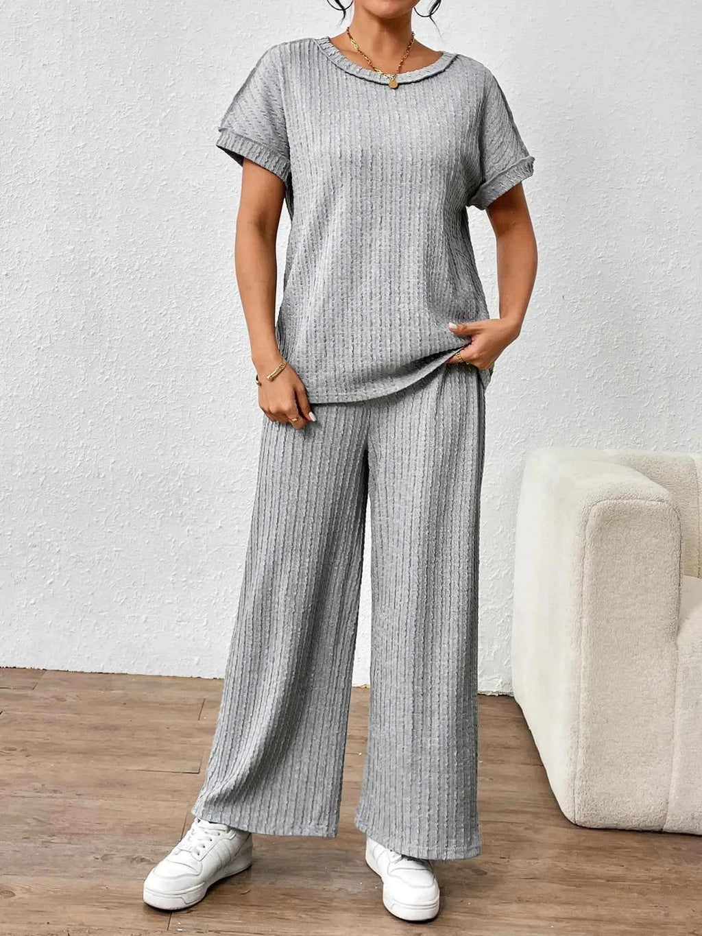 Round Neck Short Sleeve Top and Pants Set Light Gray d03a47160db148998a259a693c25feb1-Max-Origin