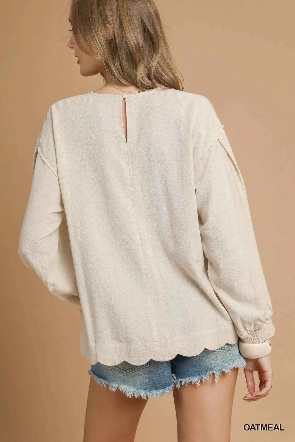 Umgee Linen Scallop Hem Long Sleeve Blouse d0551545-5749-4345-8227-a64320c82de2-Max-Origin