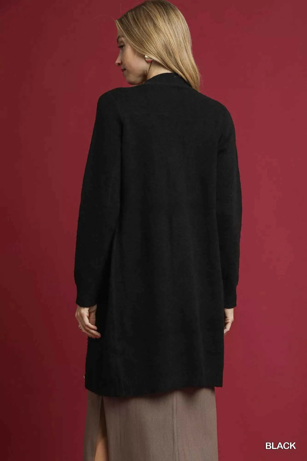 Umgee Button-Down Longline Sweater Cardigan with Front Pockets d0f7c291-563e-440e-9fd5-eca6ec59e8b3-Max-Origin