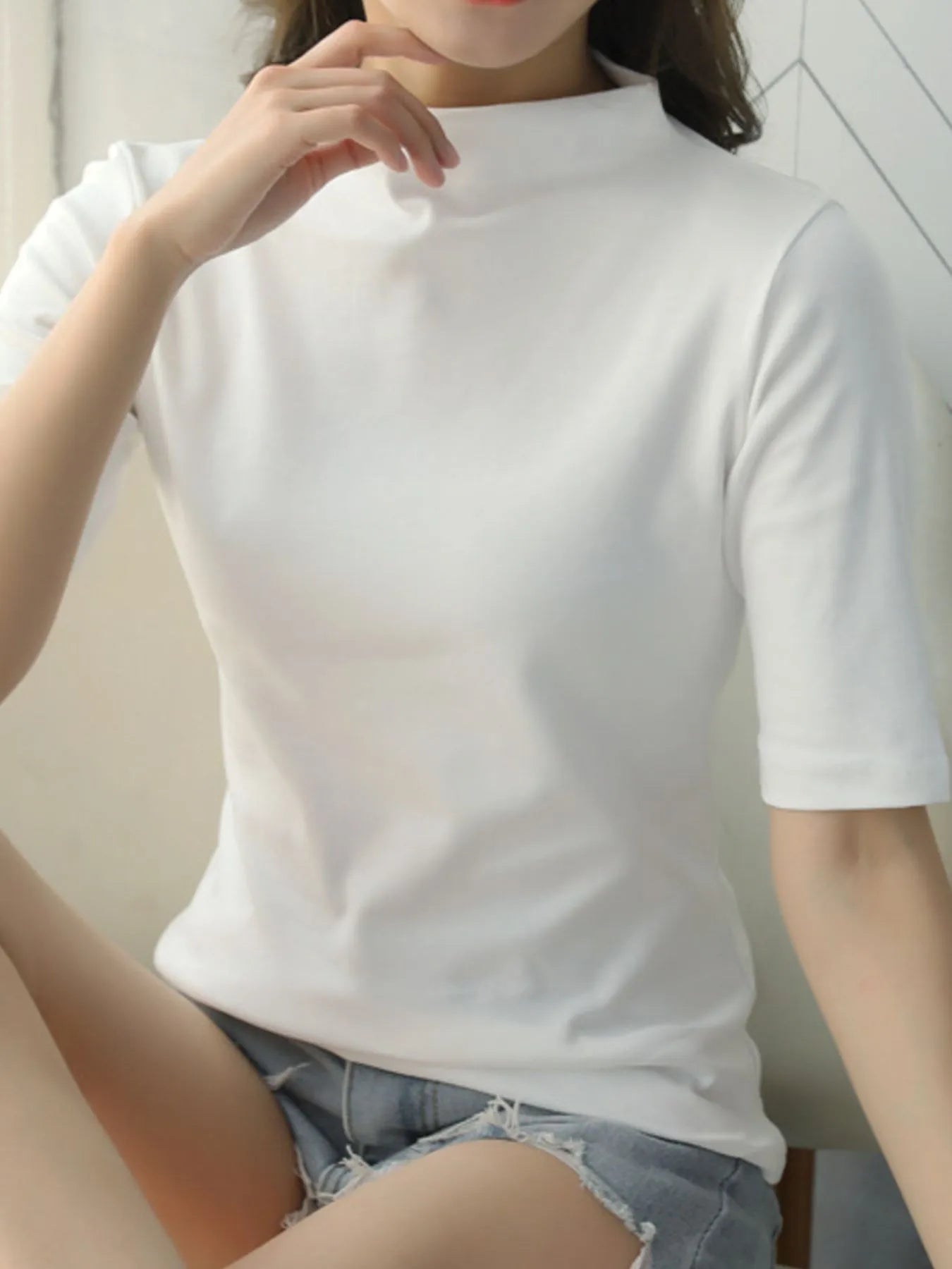 Solid Color Short Sleeve T-Shirt White d0f9253d-b07f-4464-854c-6e6a9525f04c-Max-Origin