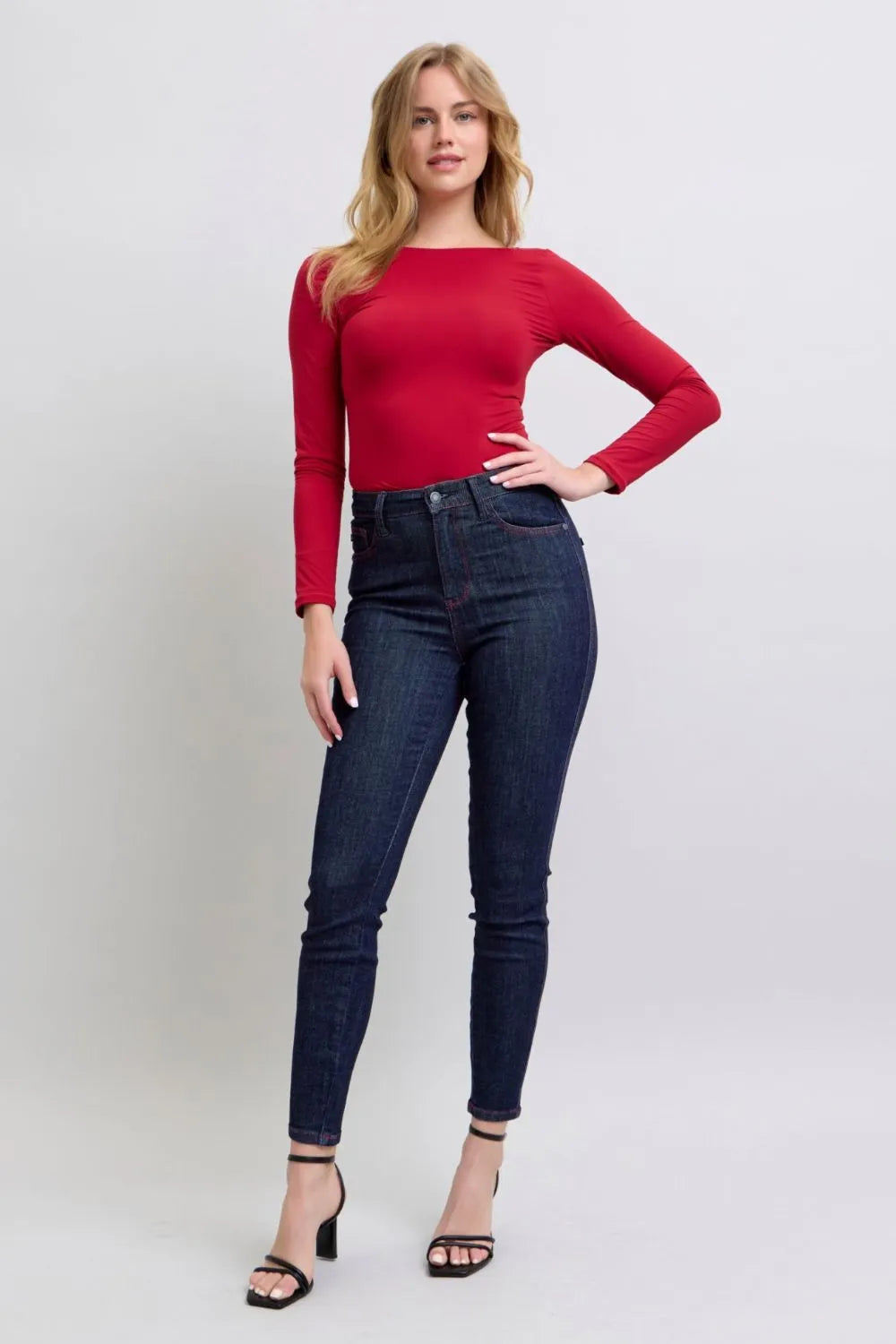 Judy Blue Full Size Heart Shaped Back Pockets Skinny Jeans d18f1e28-4e9c-4d7f-9c4d-751931088282-Max