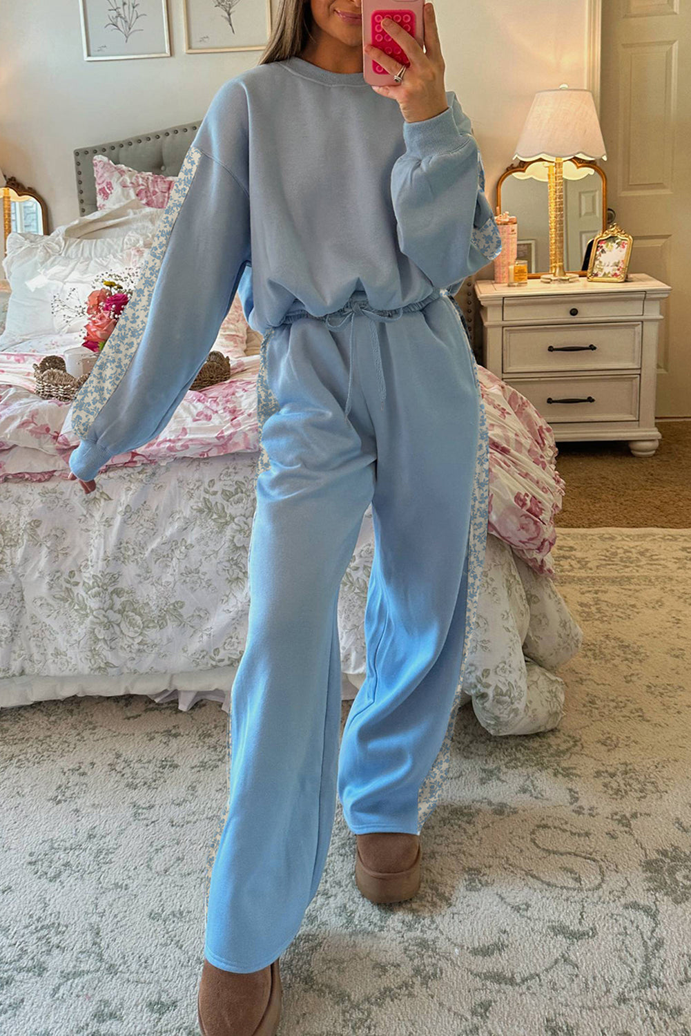 Beau Blue Floral Patchwork Drop Shoulder Pullover and Sweatpants Lounge Set d23853e3ab7550c2
