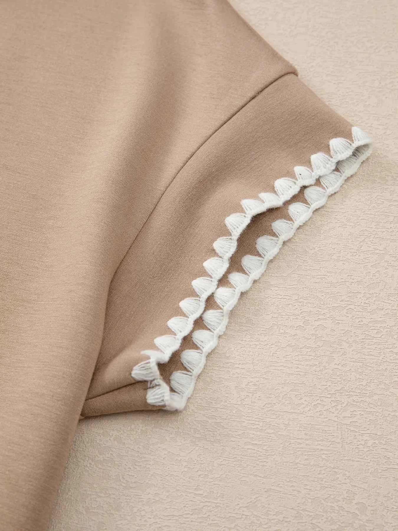 Contrast Trim Short Sleeve T-Shirt d2aa2771710a490286150c0ab2d66bad-Max-Origin