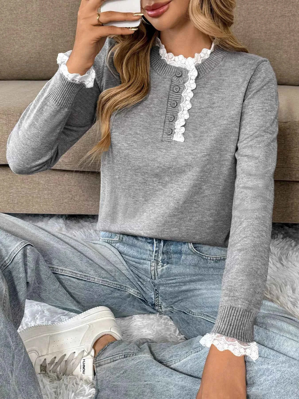 Lace Trim Button Detail Long Sleeve Knit Top d2aa91c7f3914fd091de1e87099d5253-Max-Origin