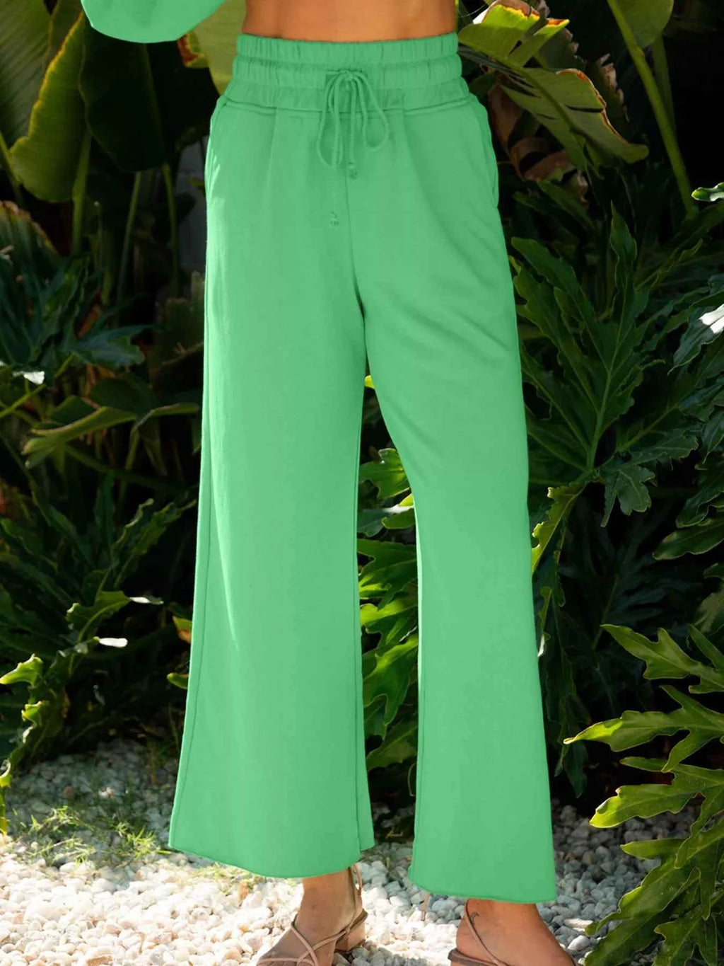 Drop Shoulder Puff Sleeve Crop Top and Drawstring Wide Leg Pants Set d2e228b4-079e-477c-8d71-ceee42b616ce-Max-Origin