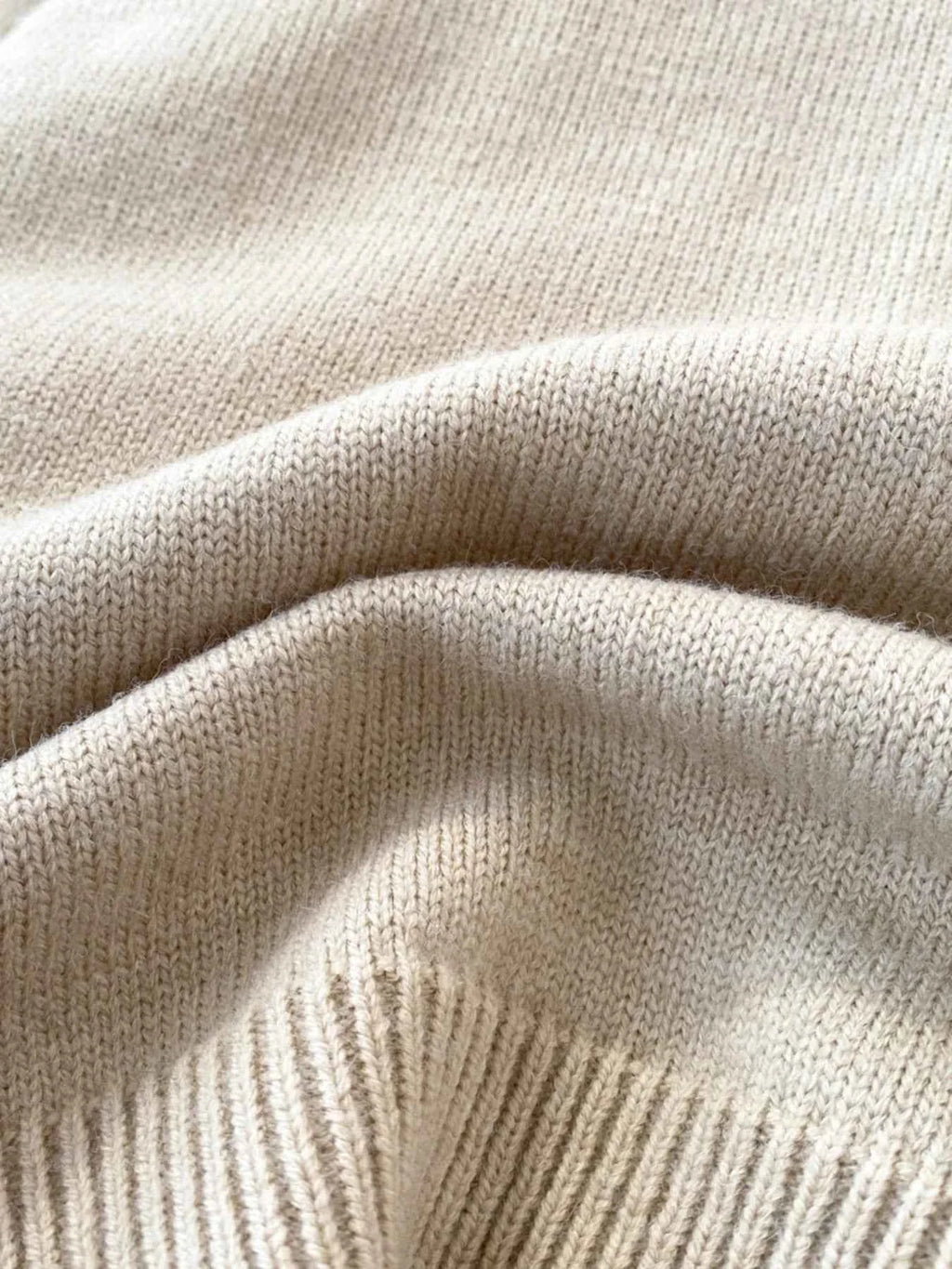 Raw Hem Denim Pocket Patchwork Cardigan d36455ec68d343b78b1b1e3136c2093c-Max-Origin