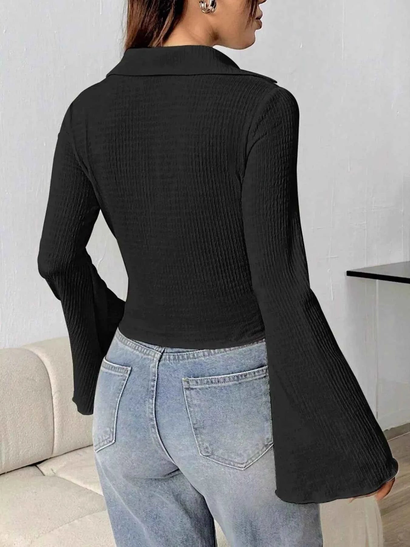 Button Up Flare Sleeve Shirt d537679c-82a9-43dd-aa00-1cd67151b361-Max-Origin