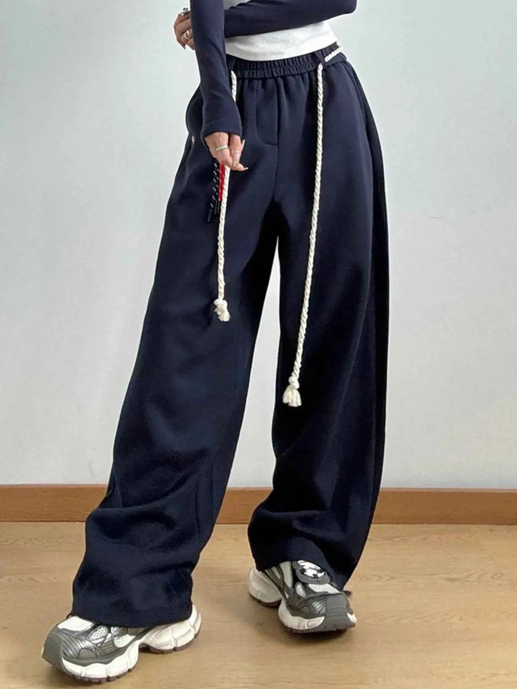 Decorative Rope Detail Casual Pants d6098421-ba3d-45cd-aed3-3cc112c006fa-Max-Origin