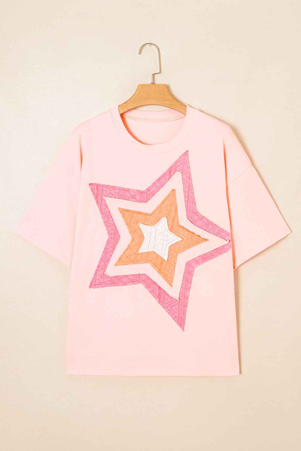 Light Pink Eyelet Colorblock Star Applique Plus Size T Shirt d623e3e0a998b185