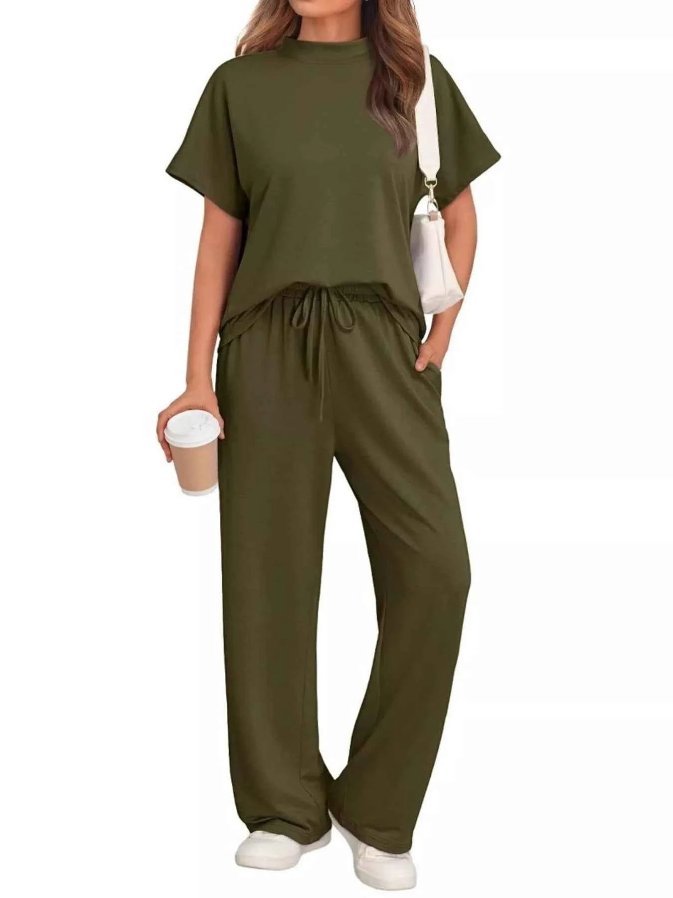 Full Size Round Neck Short Sleeve Top and Pants Set Plus Size d6fd143ca64841269d6e110f8a54a0b4-Max-Origin
