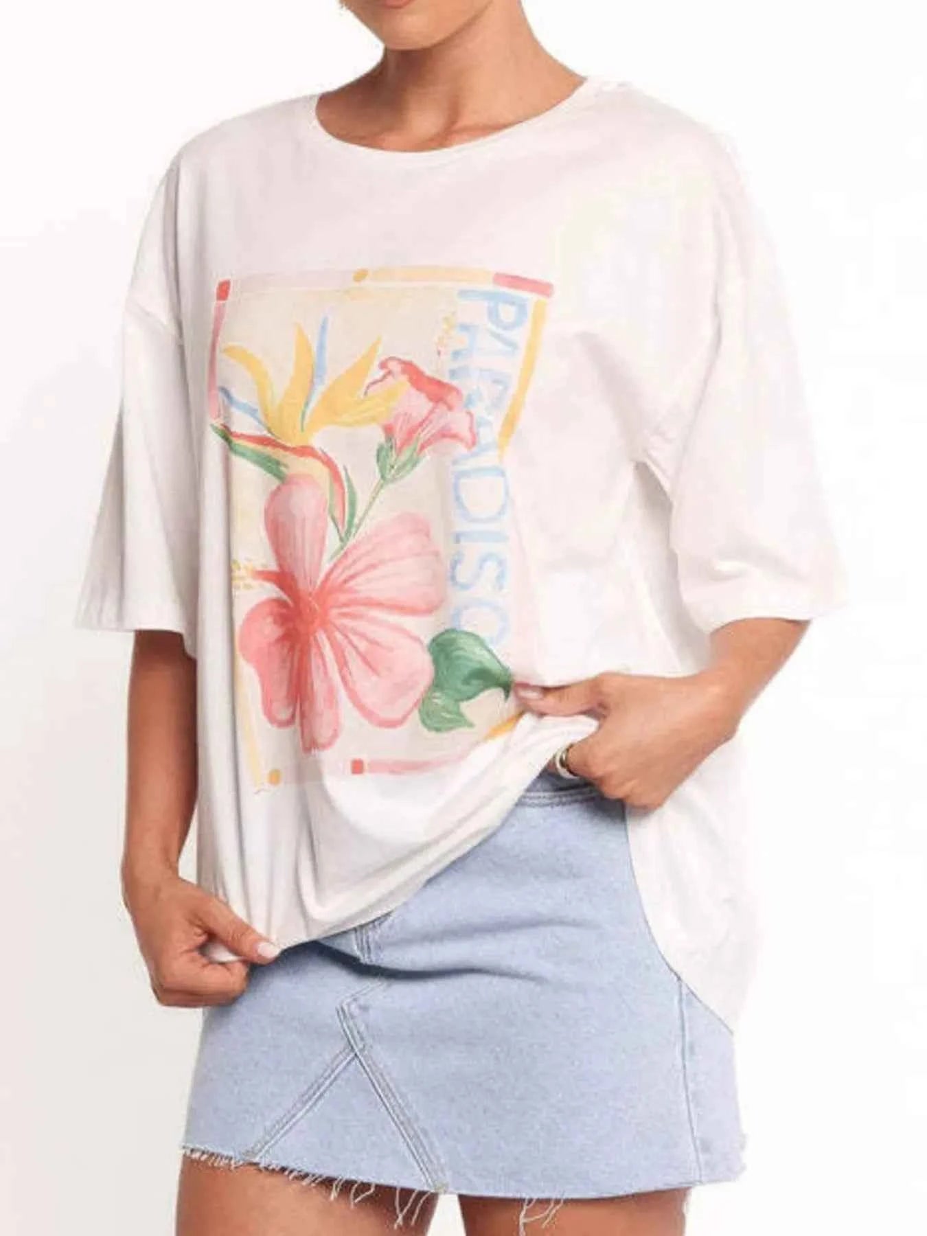 Graphic Round Neck Short Sleeve T-Shirt d7172144-677d-4117-a129-4595394df89c-Max-Origin