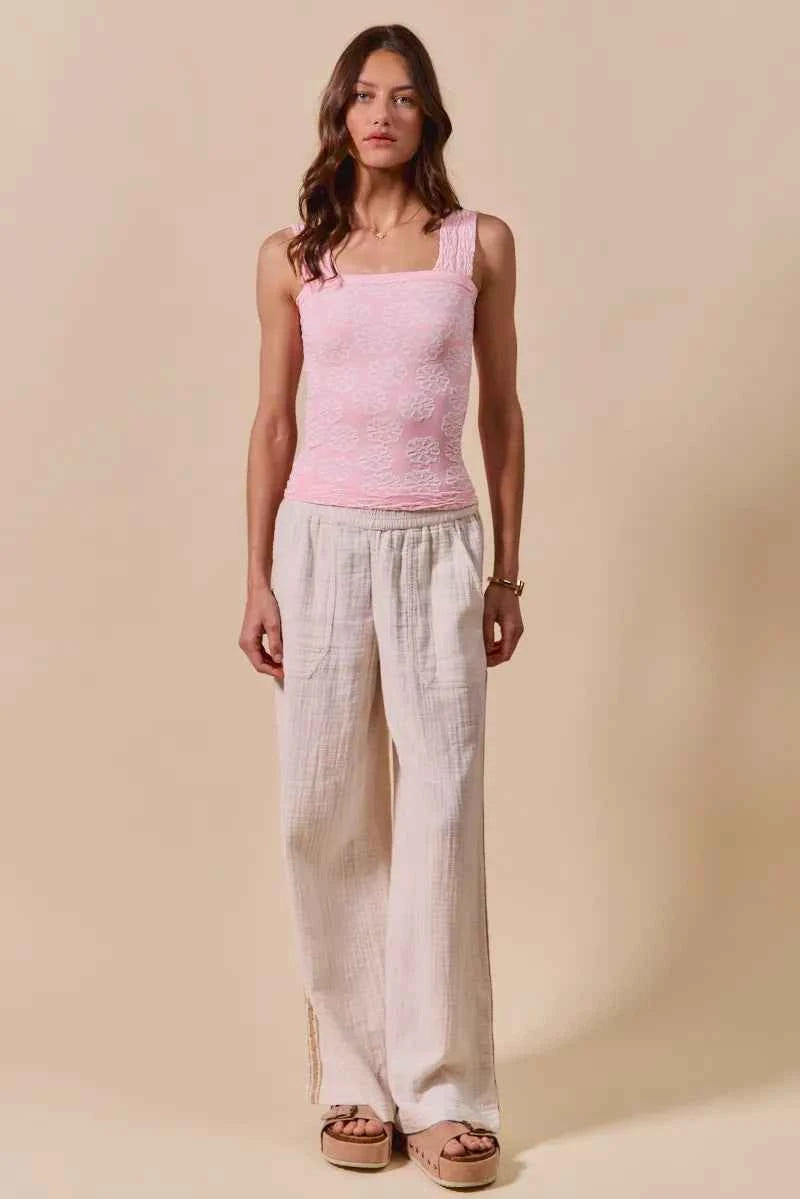 SO ME Two Tone Floral Seamless Tank Top d794a64c8bdd454e867b708eb65a0038-Max-Origin