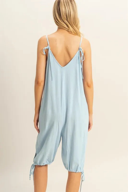 HYFVE V-Neck Pocket Detail Side Tie Hem Romper d8406ef6d2fa4442a77272960023a69e-Max-Origin