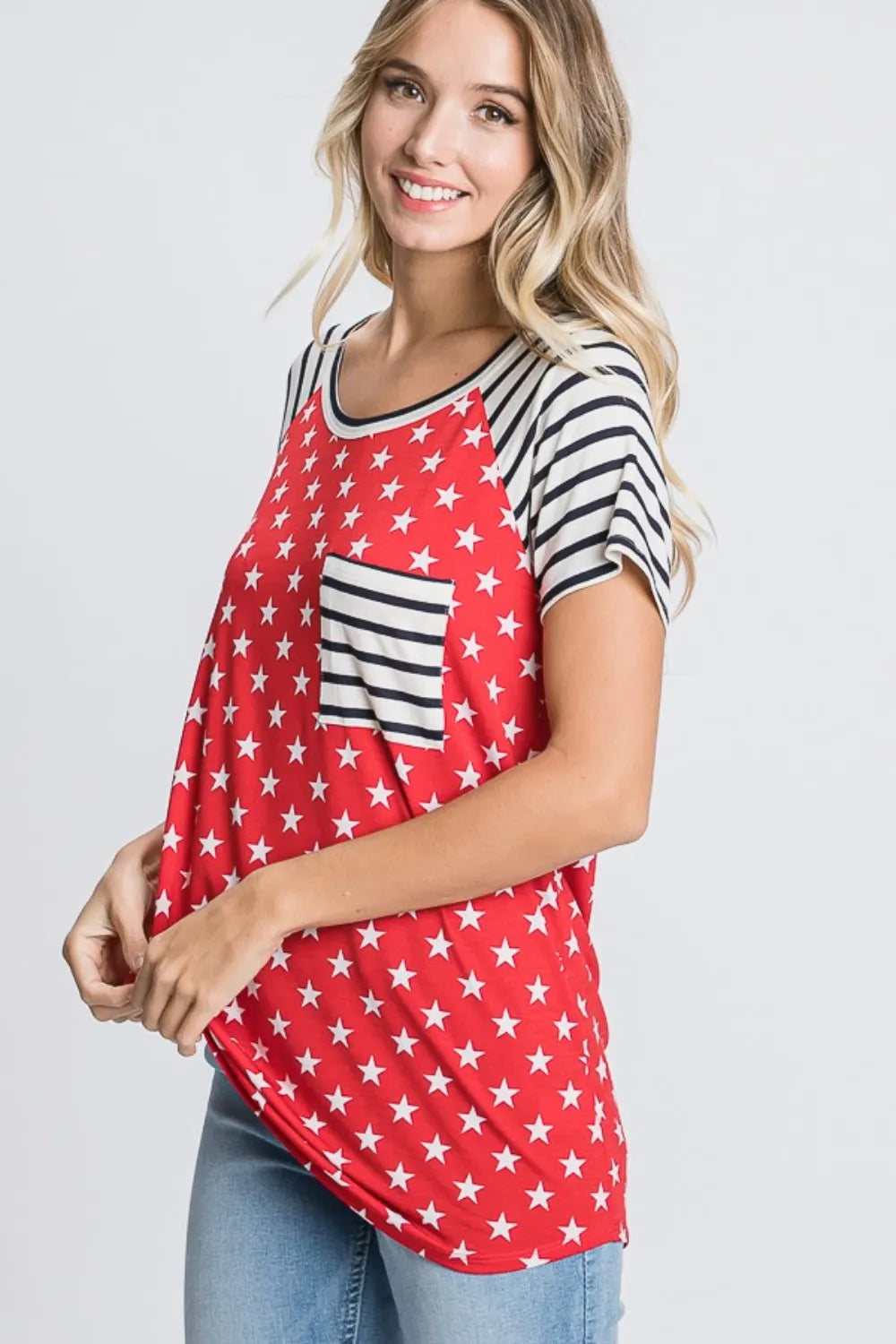 Heimish Full Size Star & Striped Round Neck Short Sleeve T-Shirt Plus Size d9589166-7575-4d30-af47-d9ae9986967f-Max