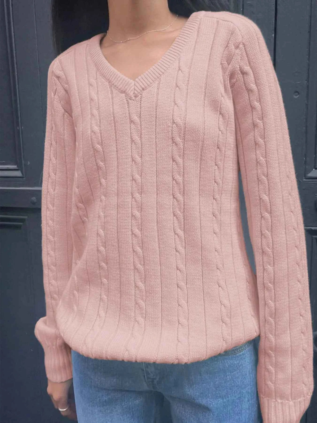 Cable Knit V-Neck Pullover Sweater d976425913aa4db7ae3ffed367ad19bc-Max-Origin