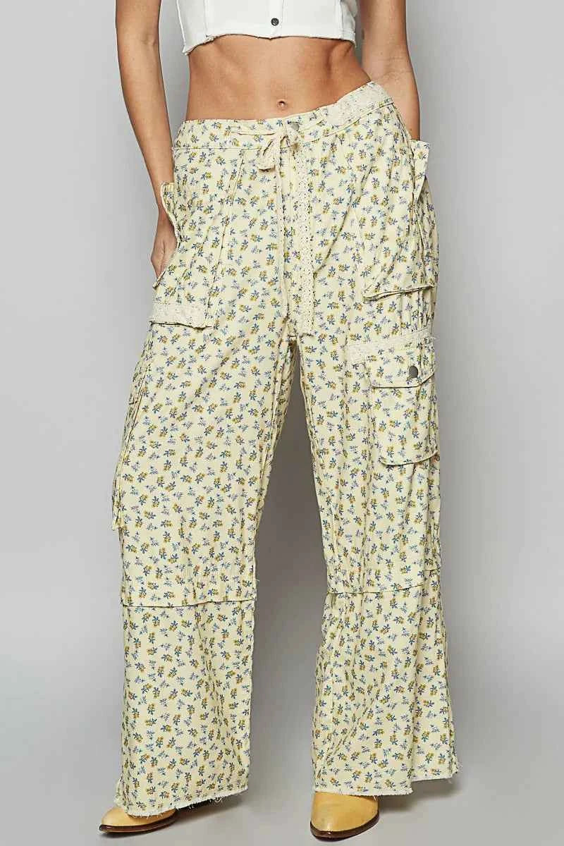 POL Floral Cargo Wide Leg Pants with Lace Drawstring VANILLAFLORAL d9a32da1-0cfb-48d0-9fbf-2e1aa8f9d3bd-Max-Origin