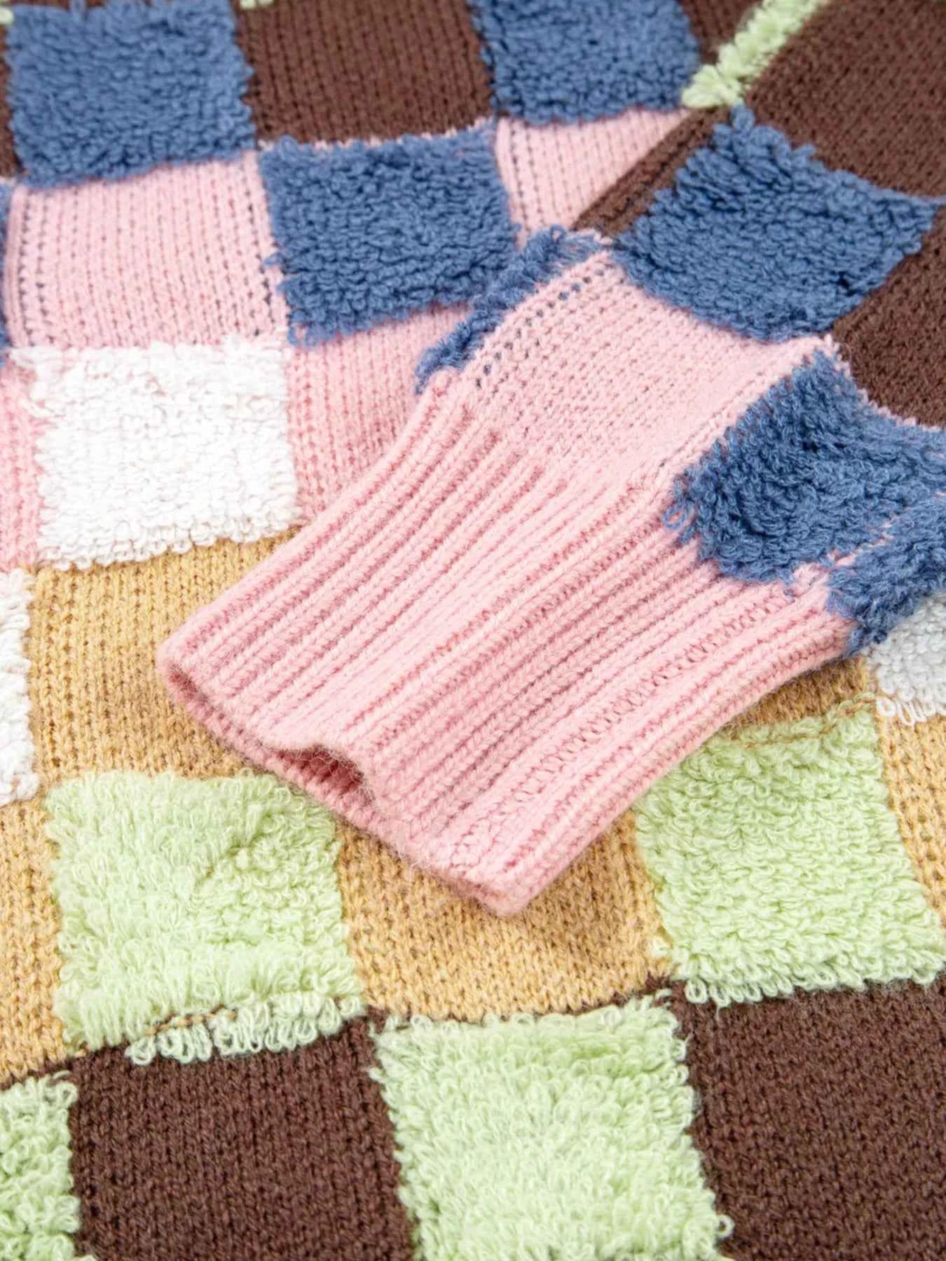 Checkered Pattern Button Front Cardigan da254fb2cf614921beb5a1dc33d25e41-Max-Origin