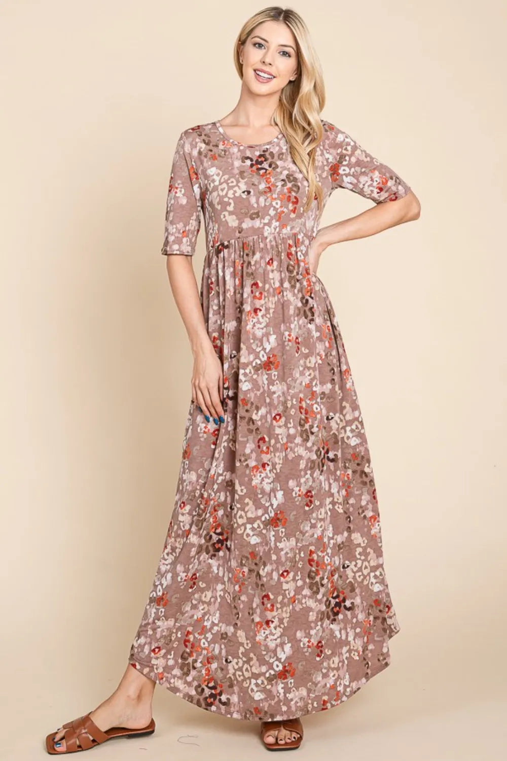 BOMBOM Printed Shirred Maxi Dress dac95dd9-935c-4622-be7d-4d29c5857bcd-Max