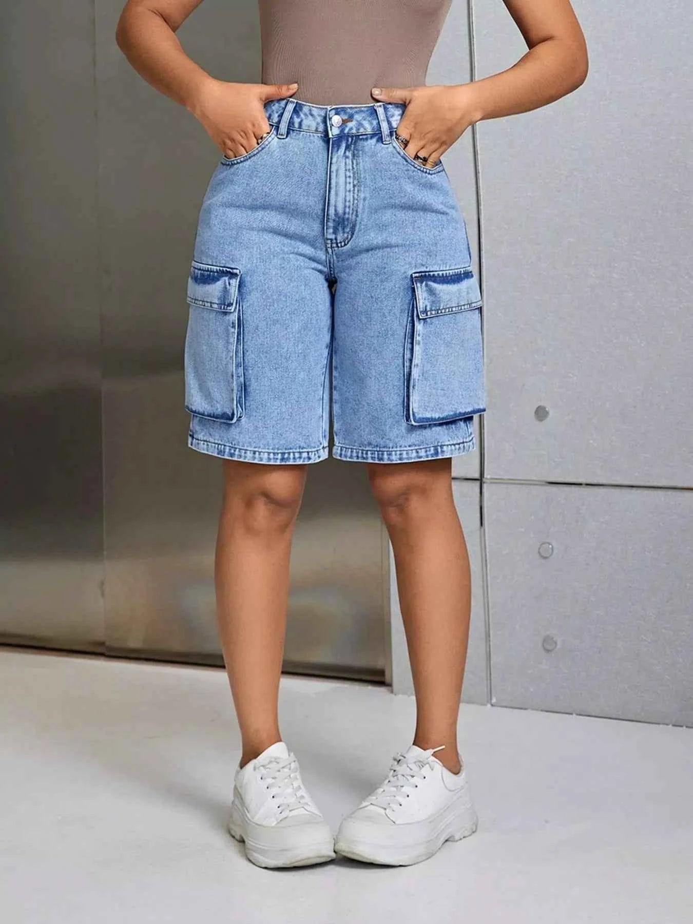 High-Waisted Cargo Denim Shorts dc13868a5c0f4433bcb548ea448feac1-Max-Origin