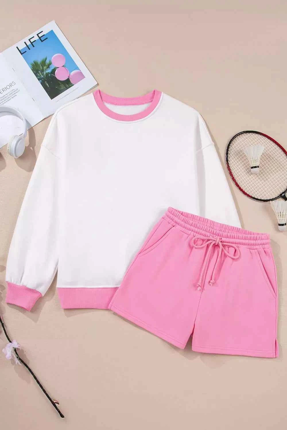 Color Block Sweatshirt and Elastic Waist Shorts Set dc3b152d-dc4f-489e-94bc-1369abe0aa38-Max-Origin