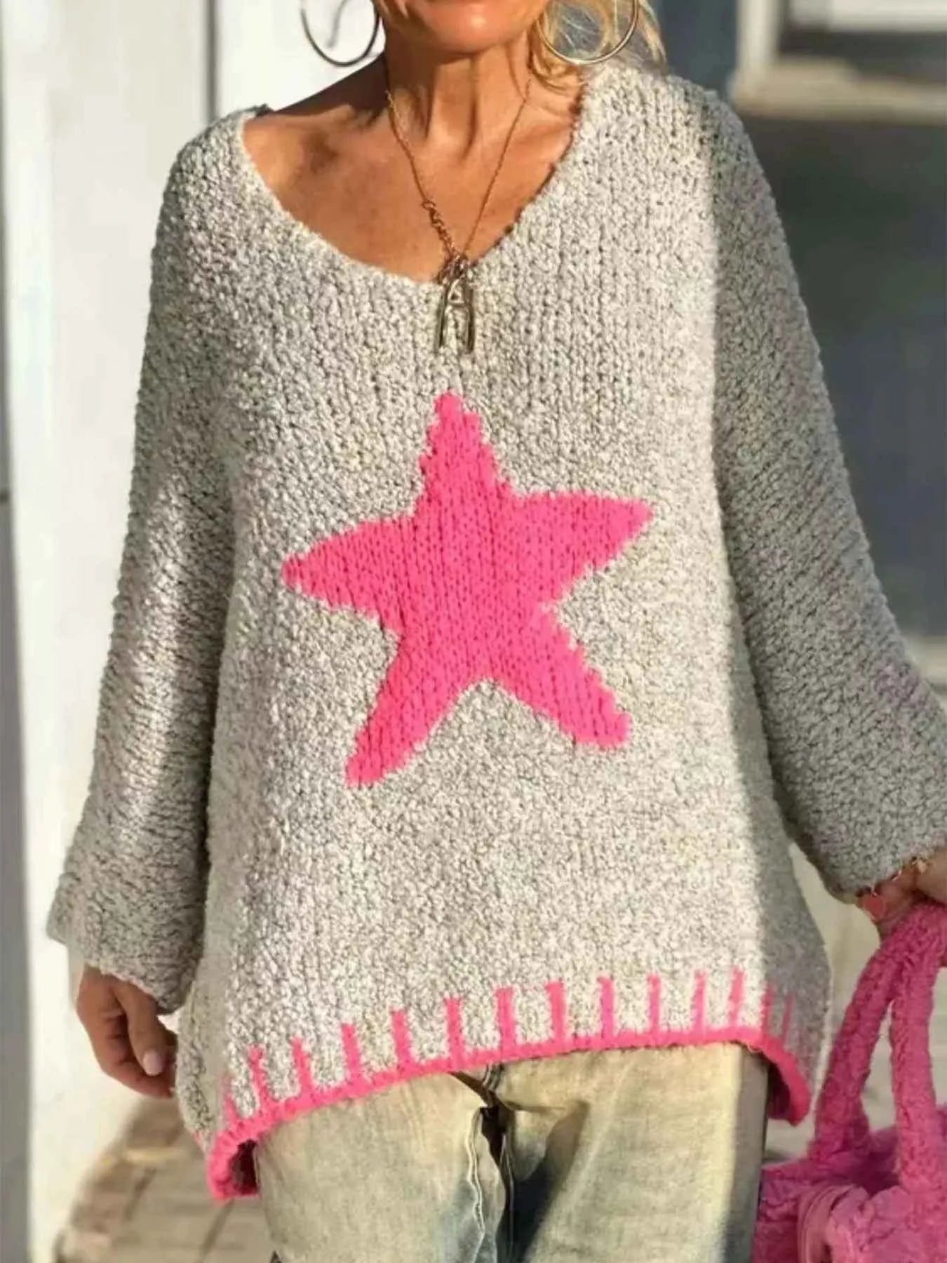 Star V-Neck Long Sleeve Sweater Beige dcb34201-6583-4e43-81a1-70b825237649-Max-Origin