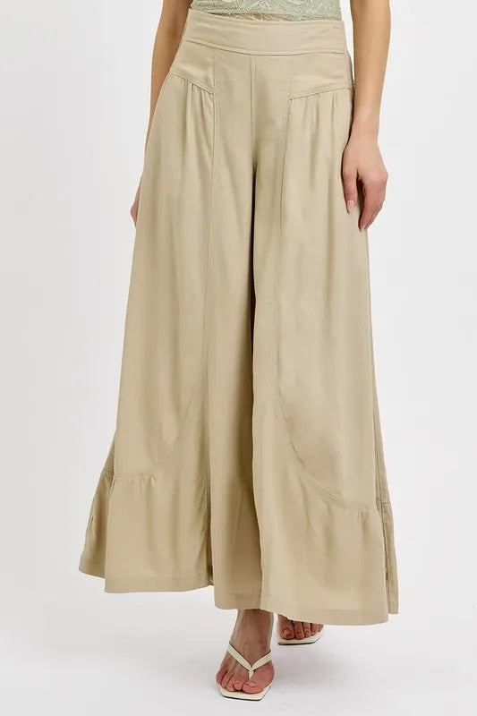 RISEN Shirring Detail Wide Leg Pants dcf10777-6d6b-46b9-ab4f-941c1d1cdbc2-Max