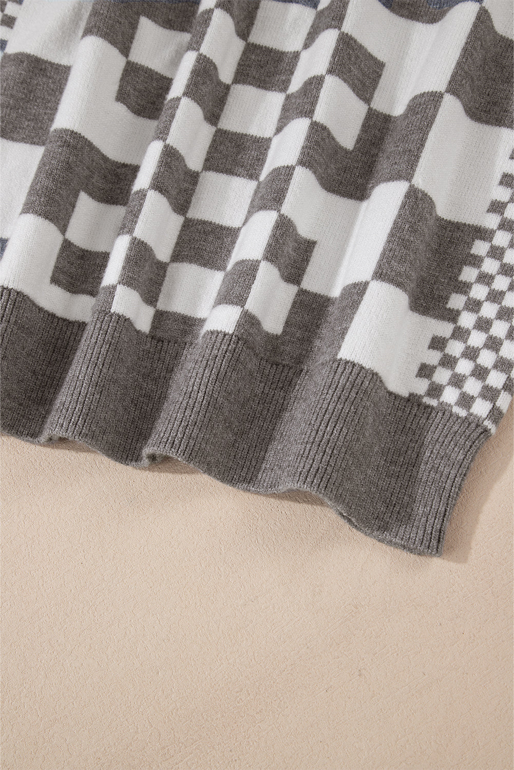 Black Checkered Drop Shoulder Round Neck Sweater dcf4ecd74f62fee9