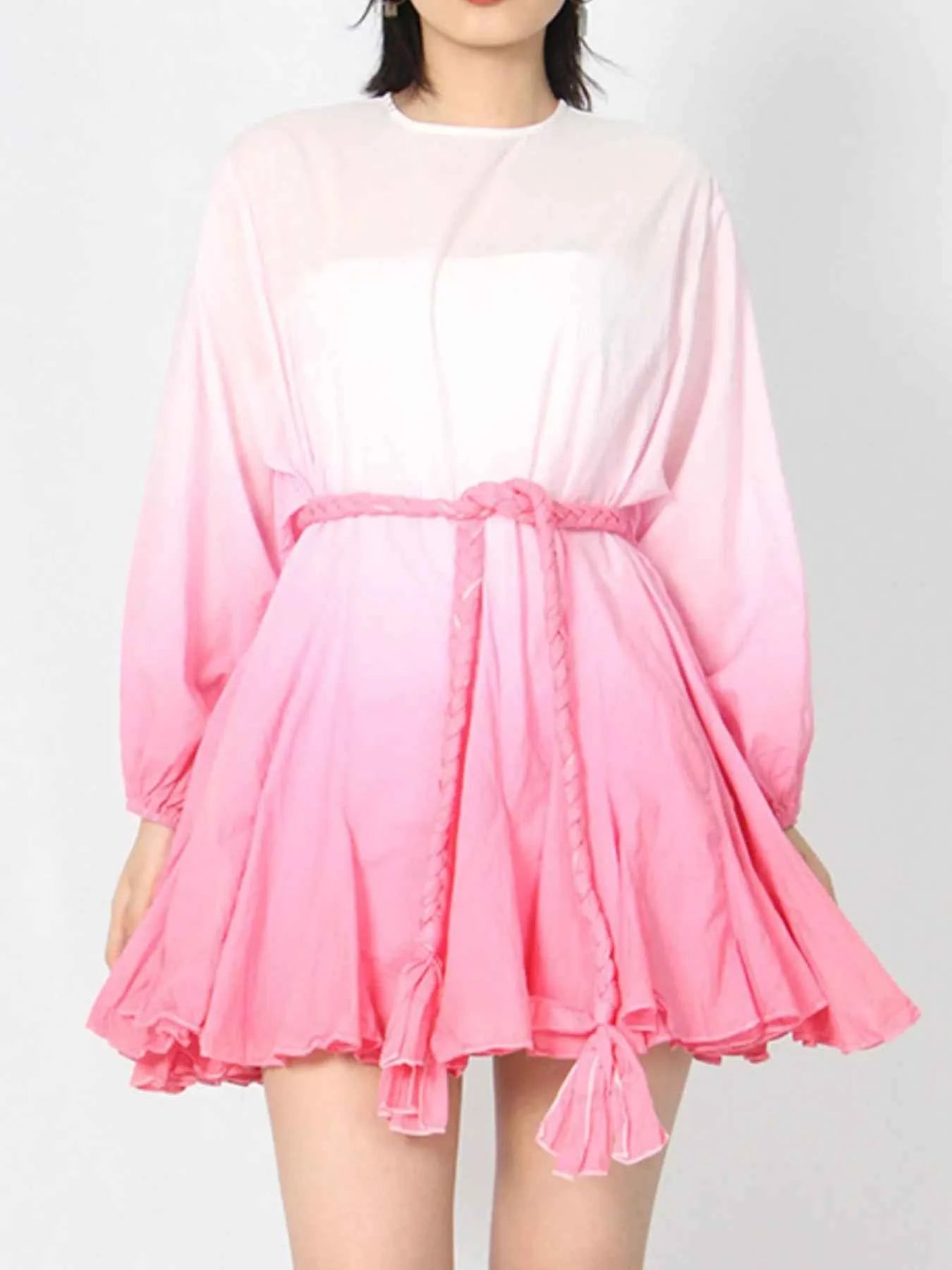 Gradient Round Neck Balloon Sleeve Dress ddec521b-a5dc-4a65-8dc8-92f99d09832b-Max-Origin