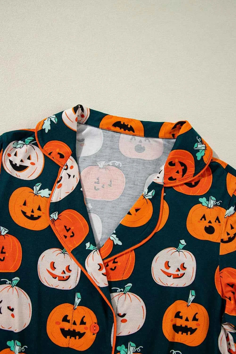 Pumpkin Printed Short Sleeve Top and Pants Lounge Set de0c2b7e-b70a-411b-a345-442140a974ff-Max