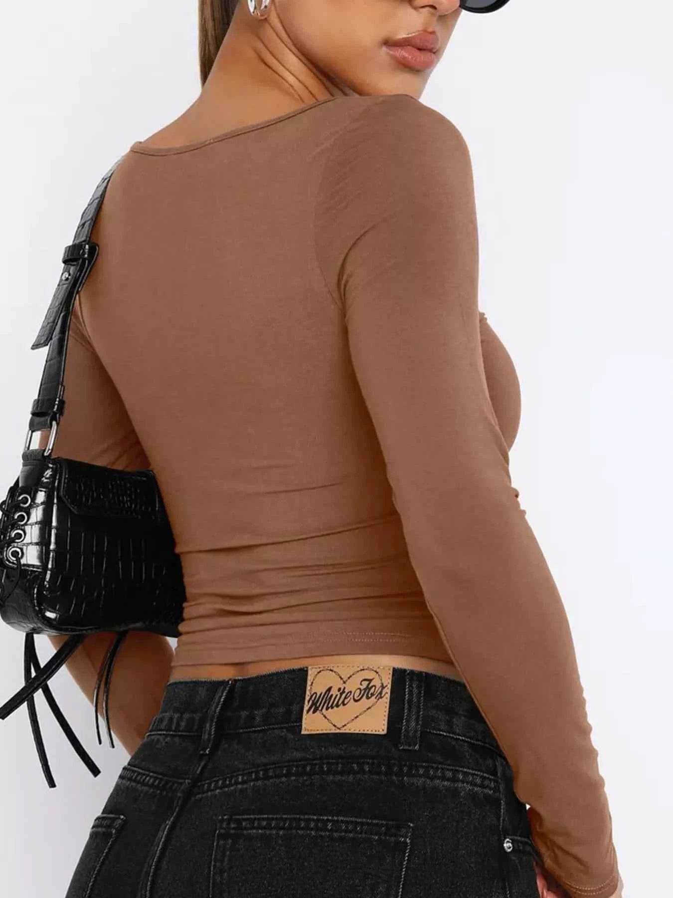 Long Sleeve Sweetheart Neck Crop T-Shirt de45afe2-d487-440b-a1dd-3558d71a1707-Max-Origin